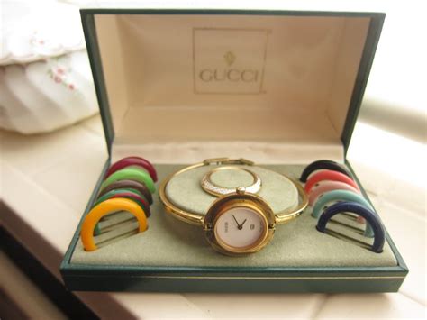 valore orologio gucci modello 1100|Gucci .